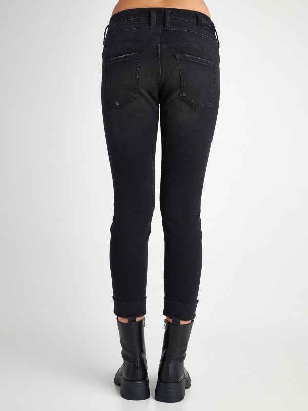 Irene Cropped Woman Pant-Boyfriend Fit Cropped